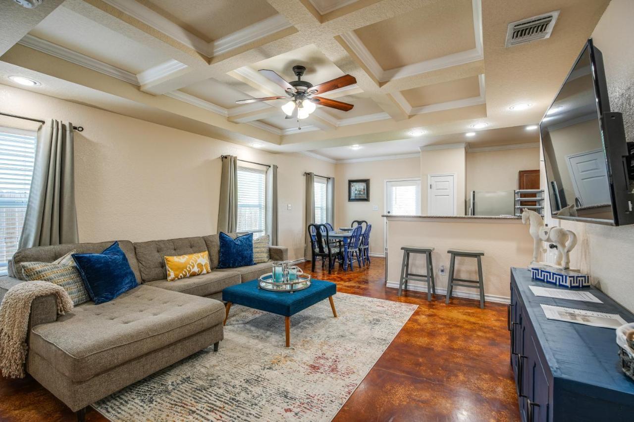 San Antonio Townhome About 2 Mi To Aquarium! Exterior photo