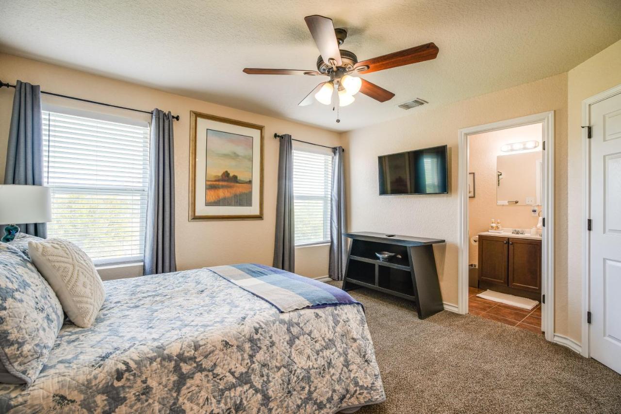 San Antonio Townhome About 2 Mi To Aquarium! Exterior photo