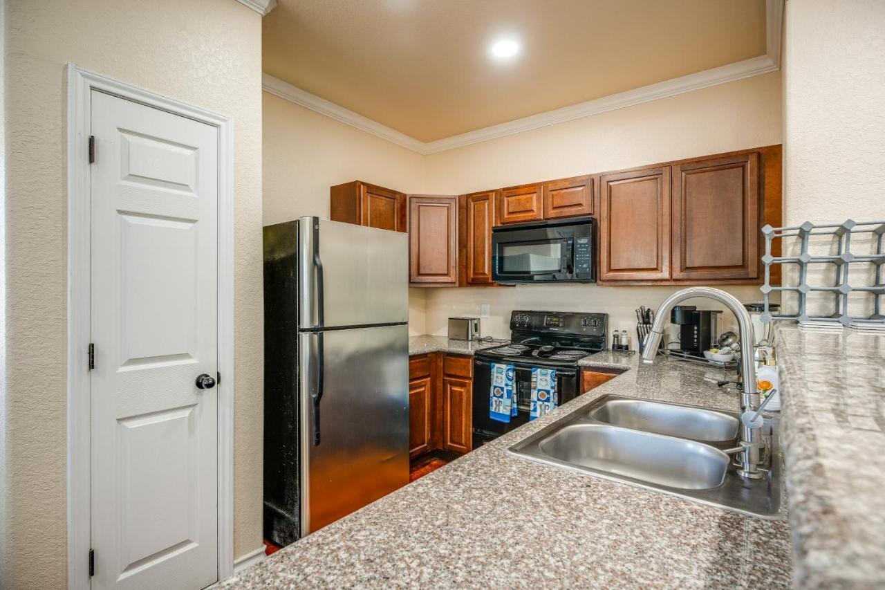 San Antonio Townhome About 2 Mi To Aquarium! Exterior photo
